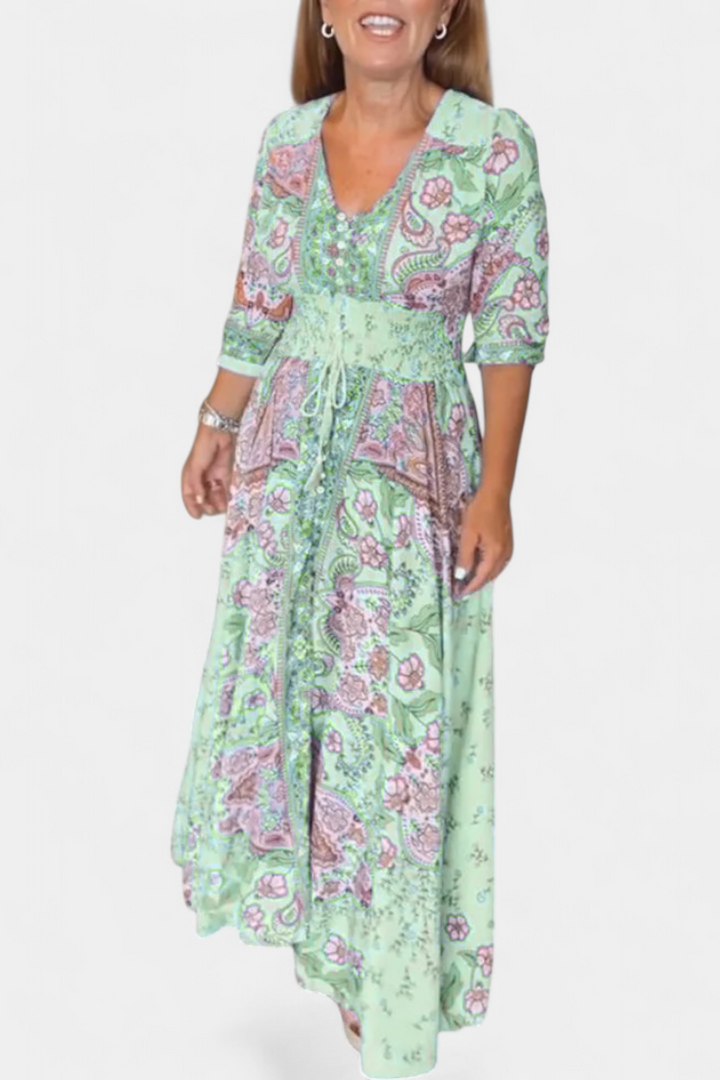 Robe d'été décontractée Dunya avec décolleté en V