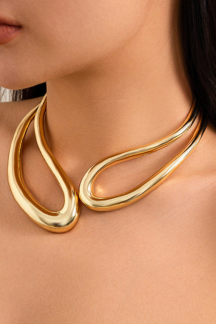 Collier Asymétrique Découpé