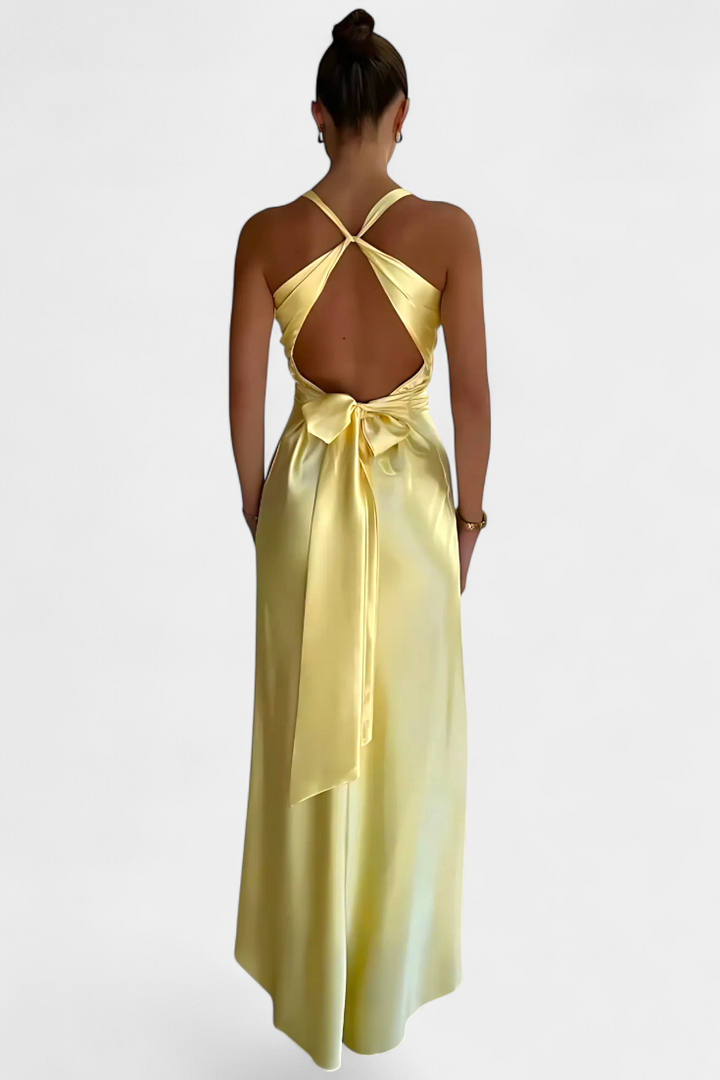 Robe Élégante Dolores avec Taille Tordue et Décolleté en V