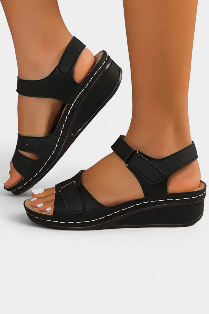 Sandales Élégantes Jenna avec Brides et Boucle Ajustable