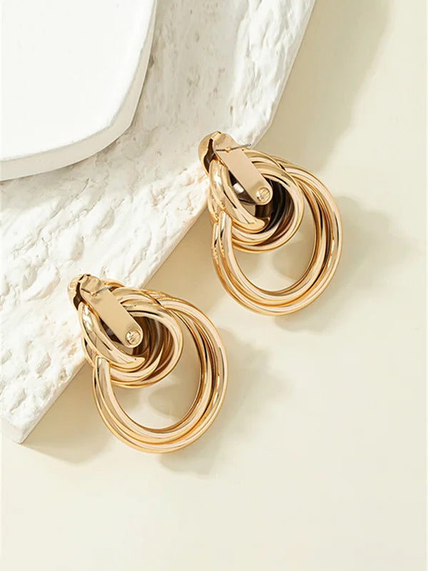 Boucles d'oreilles en or entrelacées