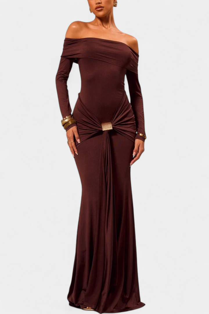Kiah Robe Maxi Off-Shoulder avec Silhouette de Sirène