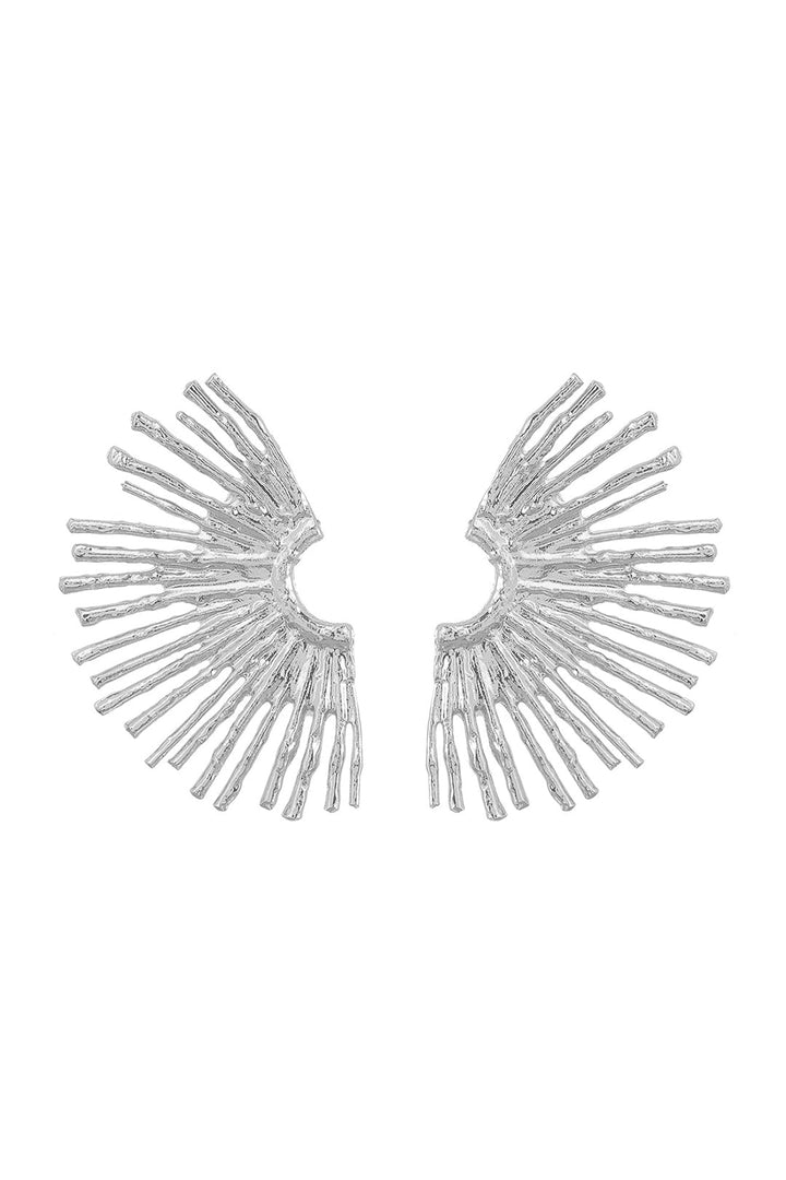 Boucles d'oreilles en métal avec bord ondulé