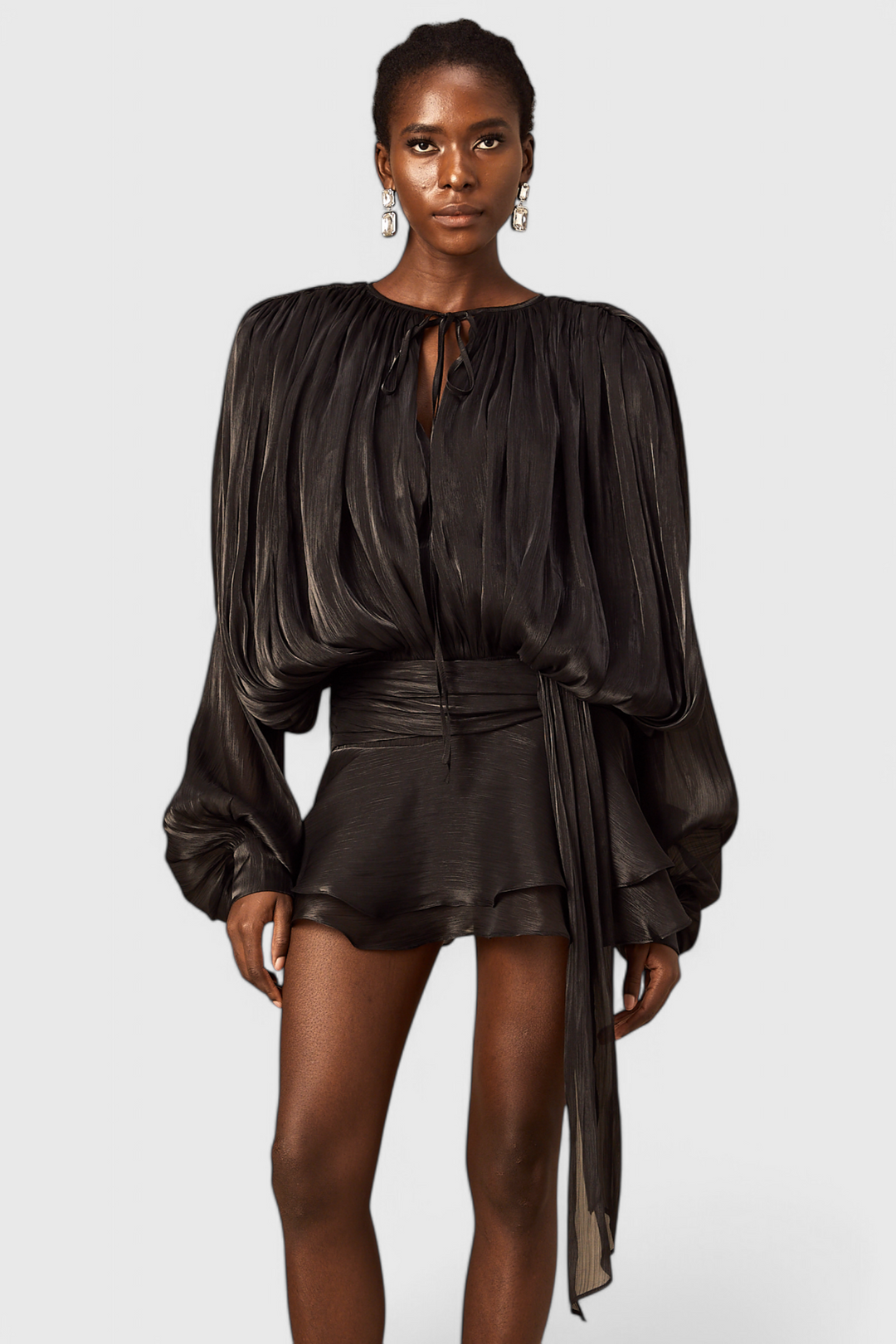 Aurore Robe Mini avec Volants et Plis Complets