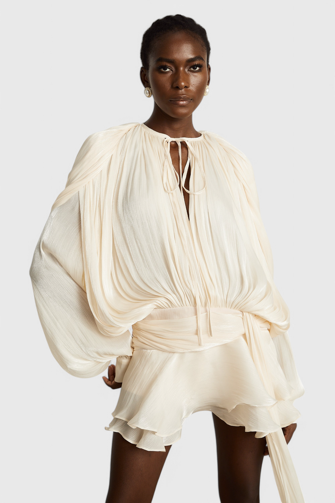 Aurore Robe Mini avec Volants et Plis Complets