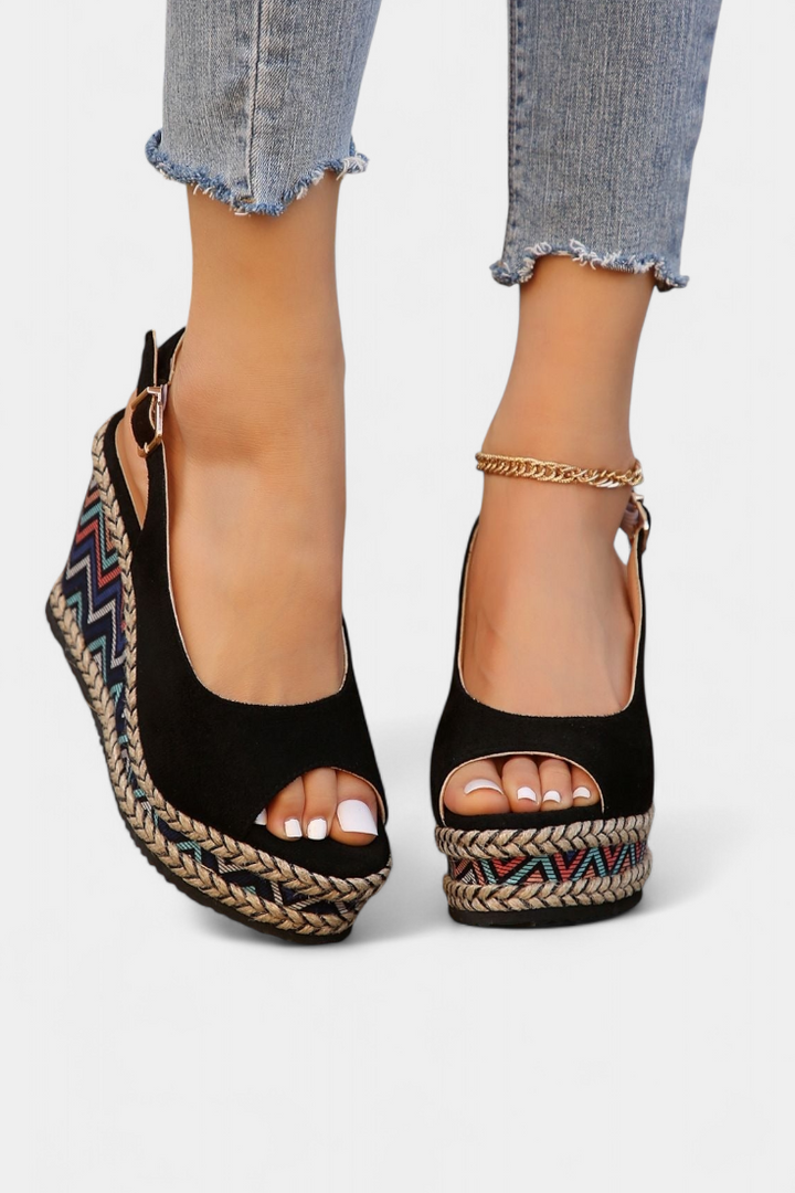 Sandales à Talons Dionisia avec Tissu Ethnique et Sangles en Daim