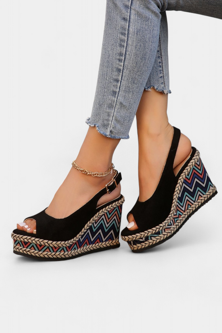 Sandales à Talons Dionisia avec Tissu Ethnique et Sangles en Daim