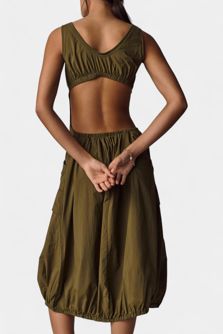 Robe Midi Katana avec Ourlet en Bulles et Corset Ajusté