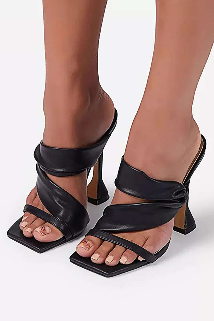 Sarah Sandales à talons hauts avec bout carré froissé métallique