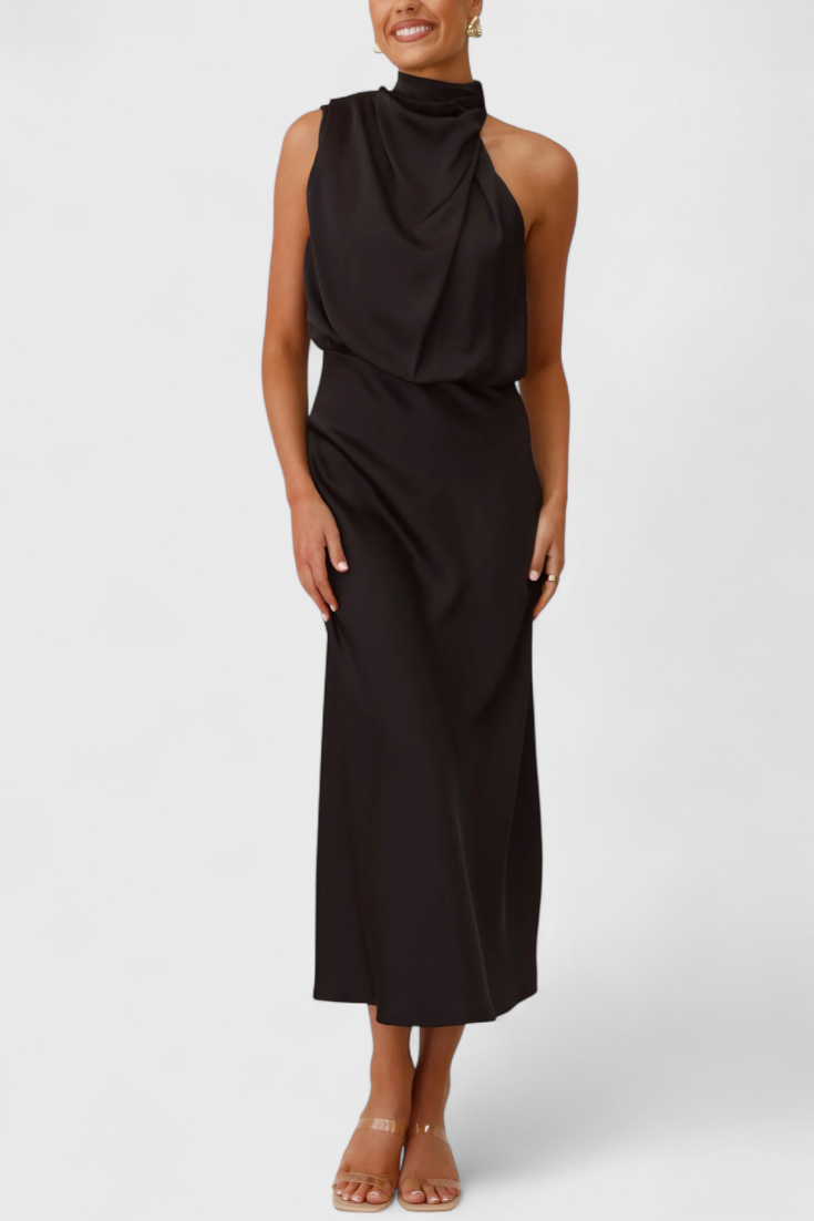 Rina Robe Élégante à Col Halter Drapé