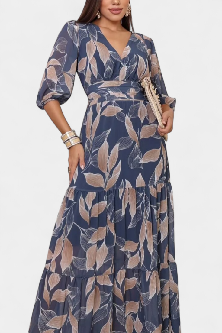 Robe Longue Aísha Fleurie avec Coupe Fluide et Motif de Feuilles