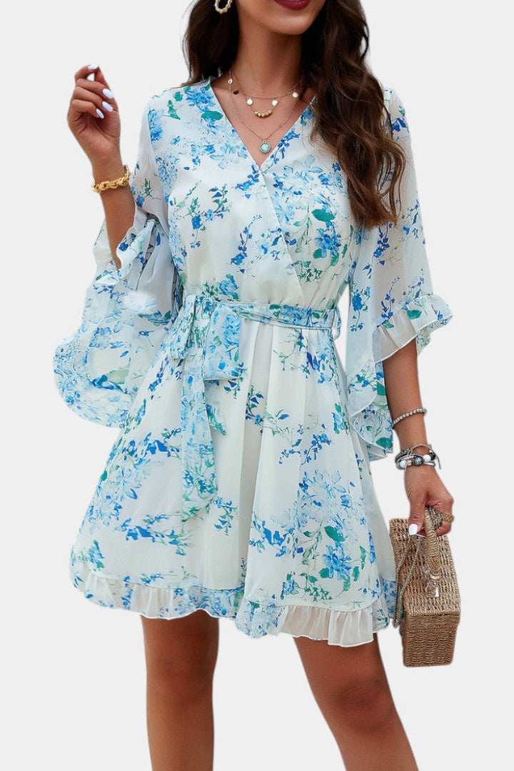 Robe Mini Fleurie Imprimée Besa avec Silhouette Fluide