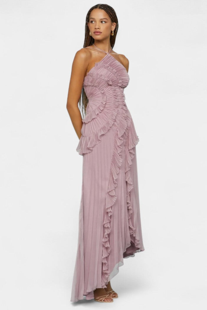 Robe Bia Halter avec Volants Plissés et Teinte Lila Éthérée