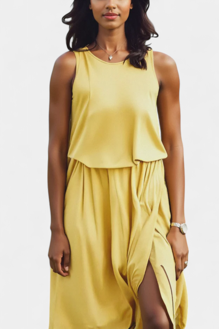 Robe Dianne Sans Manches avec Fente Latérale et Silhouette Ample