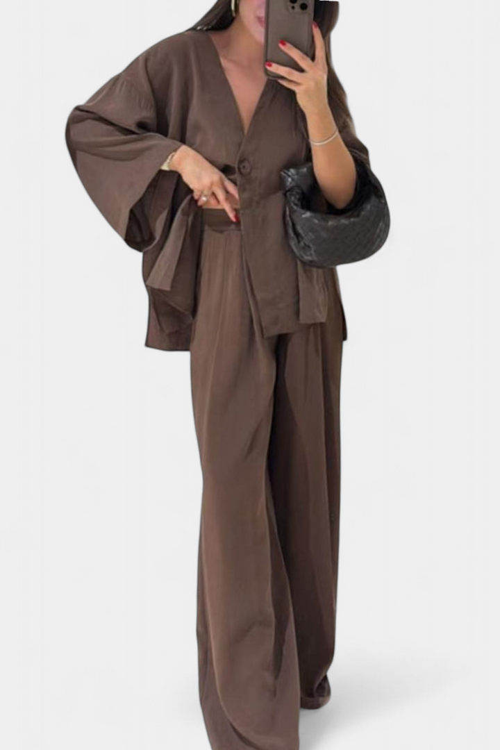 Eli Ensemble Oversize de Top à Col en V et Pantalon Droit