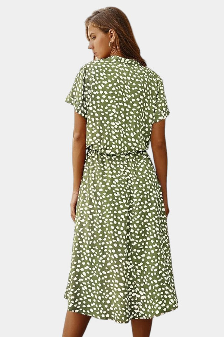 Rovena Robe Midi à Pois avec Col Chemisier et Taille Ajustable