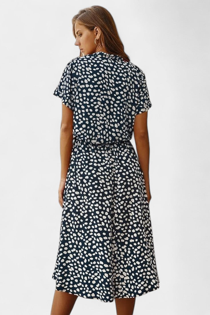 Rovena Robe Midi à Pois avec Col Chemisier et Taille Ajustable