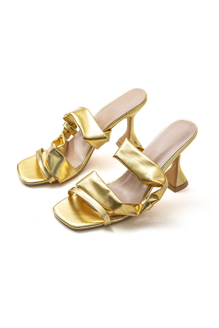 Sarah Sandales à talons hauts avec bout carré froissé métallique
