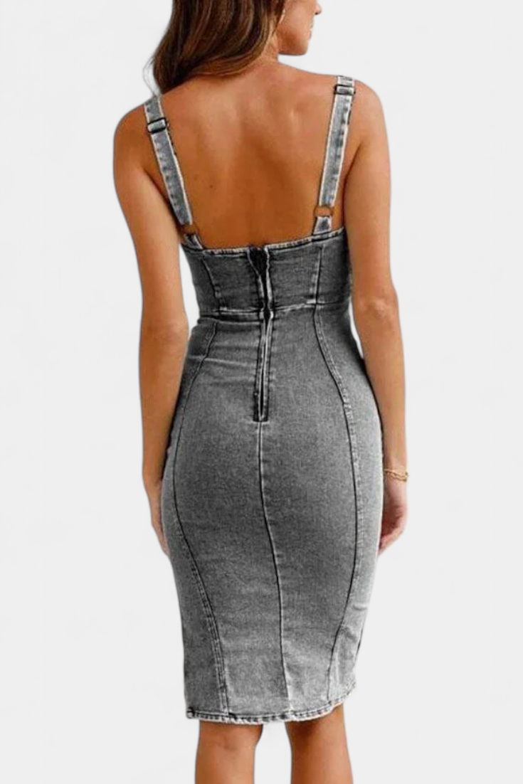 Robe Janessa en Denim avec Bretelles Ajustables et Fente Frontal