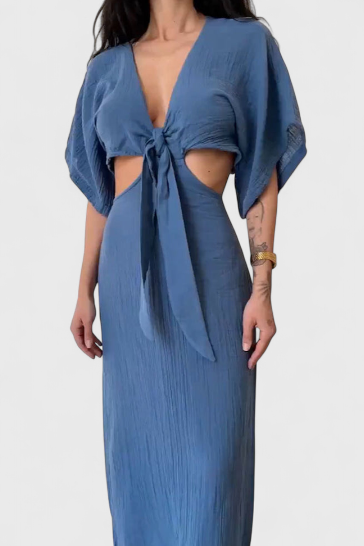 Robe Myra Fluide avec Nœud Frontal et Découpes