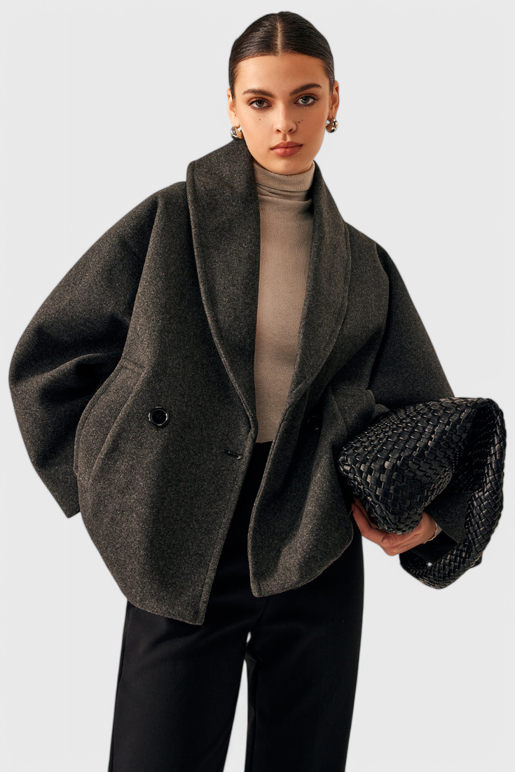 Helena Manteau en Tweed Oversized