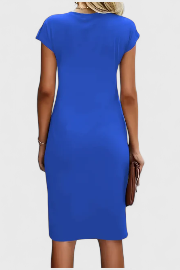 Robe Midi Intemporelle Katrina avec Col Ronde et Détail Drapé