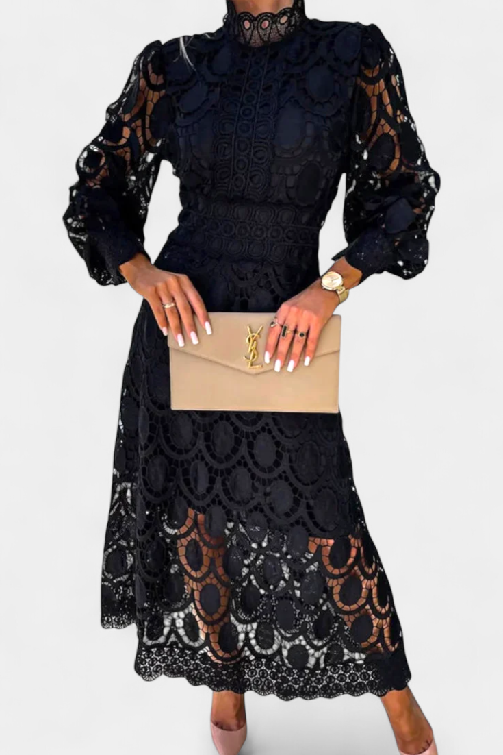 Robe Midi Jovie en Dentelle Brodée avec Col Haut