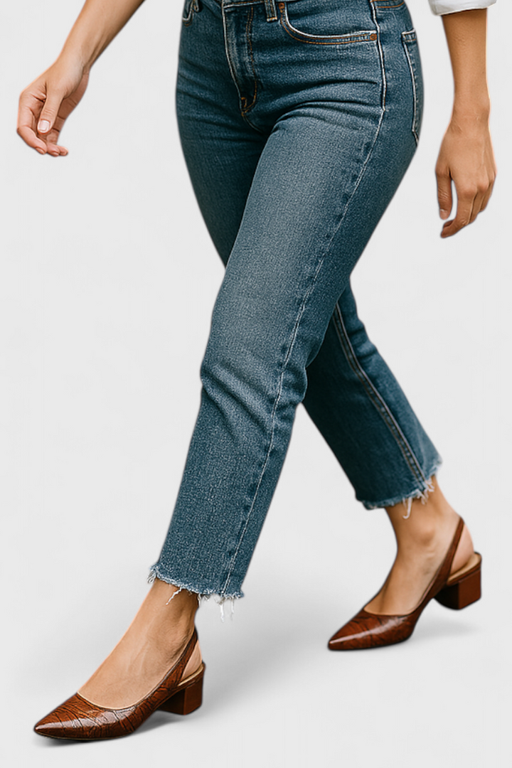 Ava Slingback à Talon Élégant avec Bout Fin