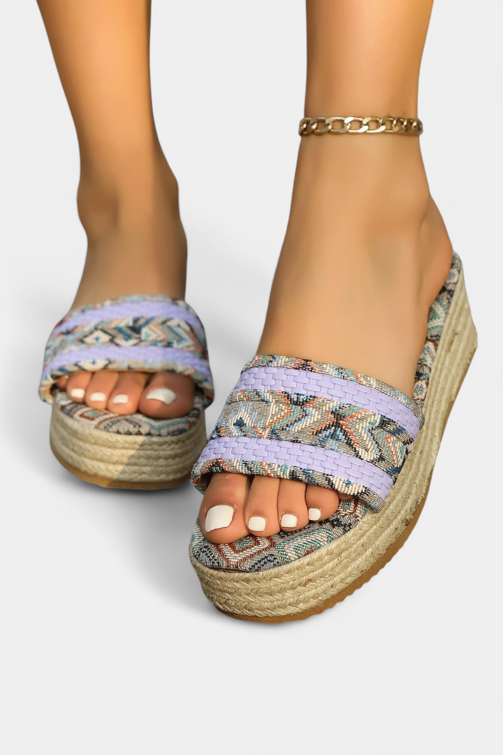 Sandales Plates Dorotea avec Double Bride et Semelle Tressée Ethnique