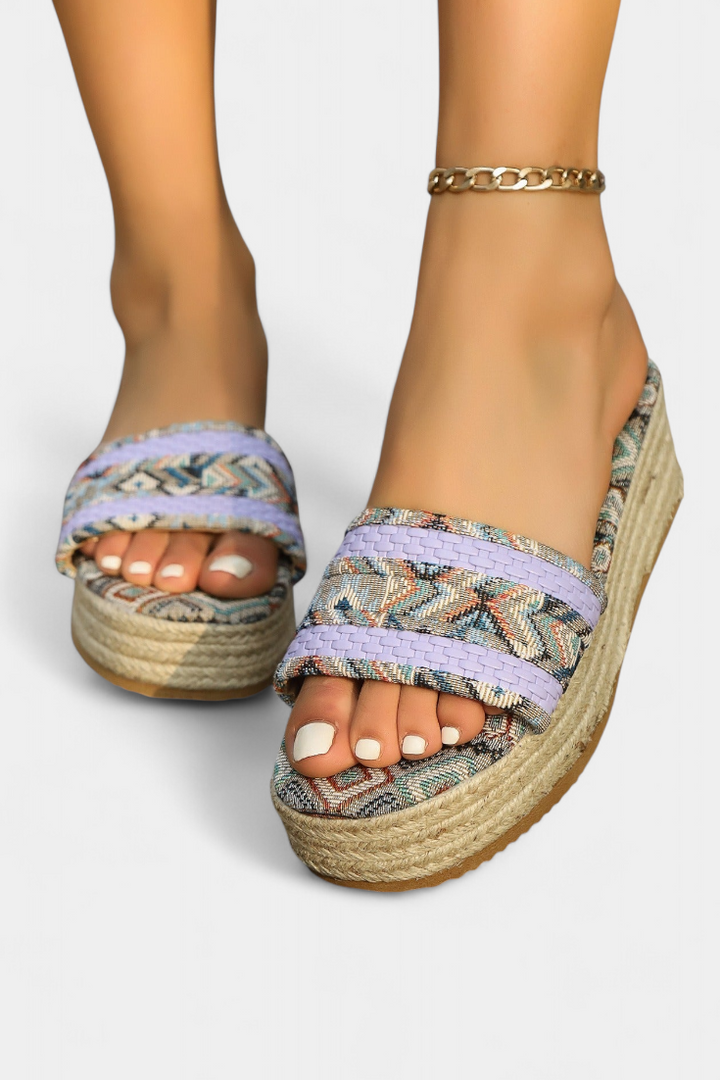 Sandales Plates Dorotea avec Double Bride et Semelle Tressée Ethnique