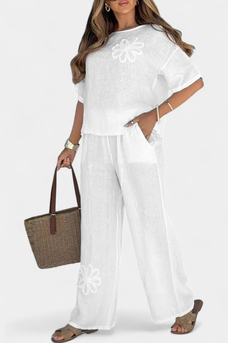Ensemble Natalia en Lin Brodé avec Silhouette Décontractée