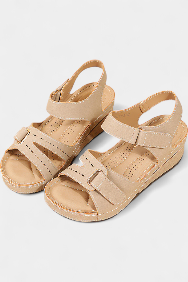 Sandales Élégantes Jenna avec Brides et Boucle Ajustable
