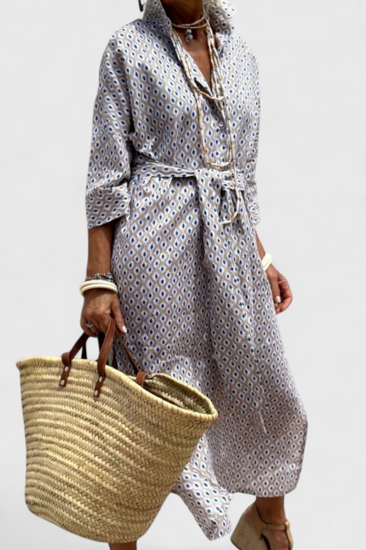 Robe Chemise Rayée au Style Intemporel