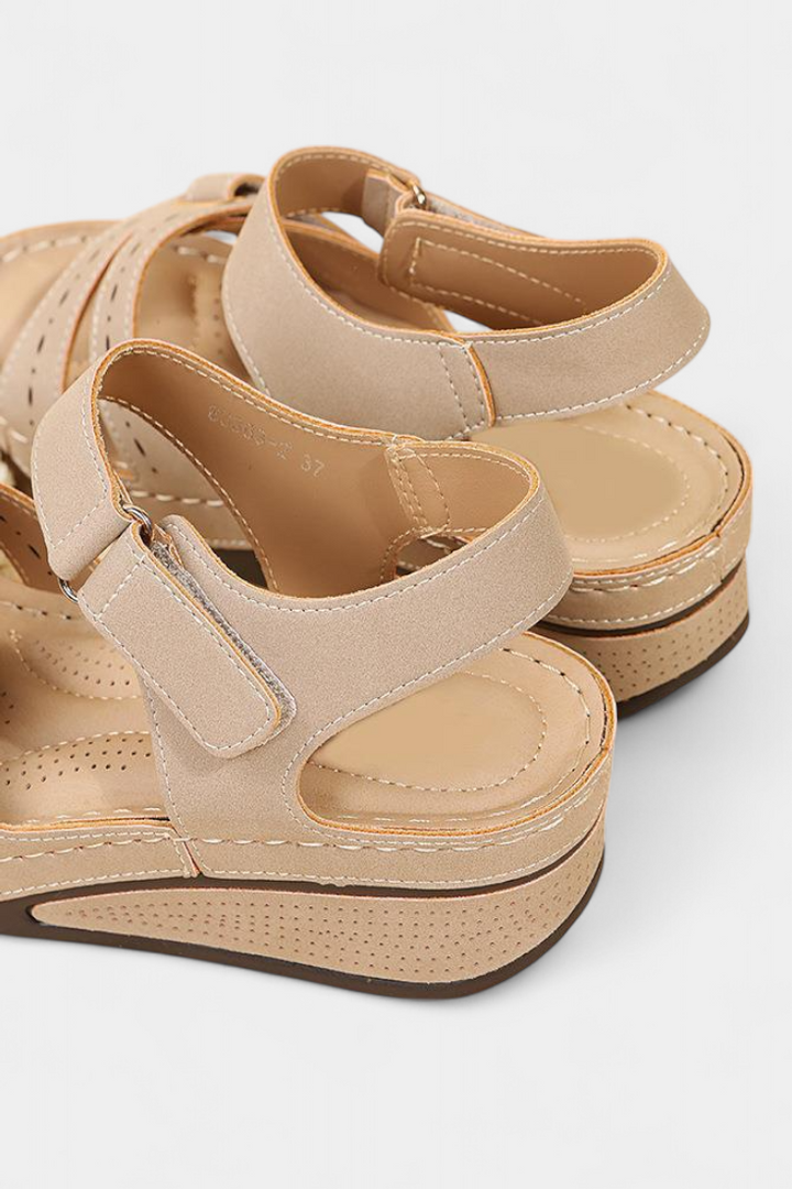 Sandales Élégantes Jenna avec Brides et Boucle Ajustable