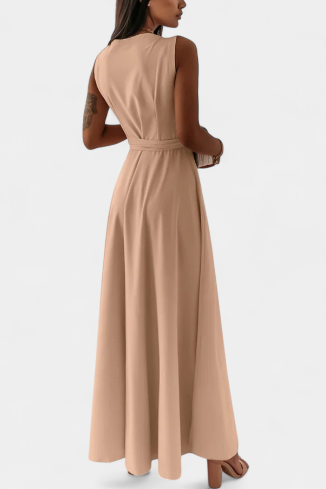 Marla – Robe Longue à Décolleté en V et Silhouette Fluide