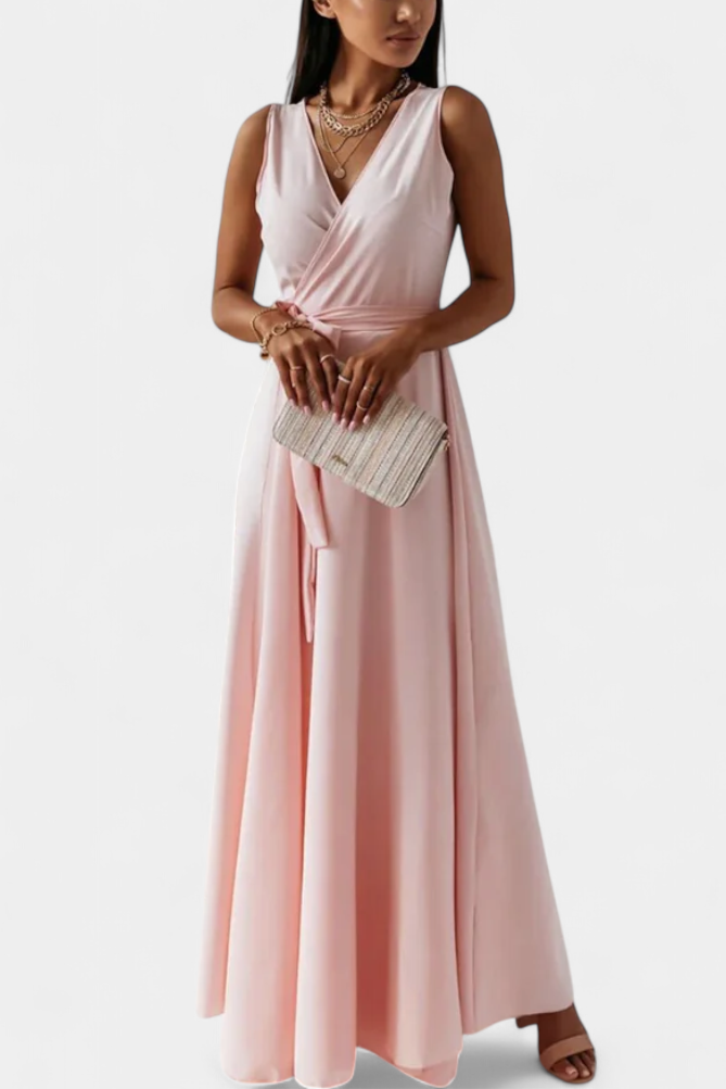 Marla – Robe Longue à Décolleté en V et Silhouette Fluide