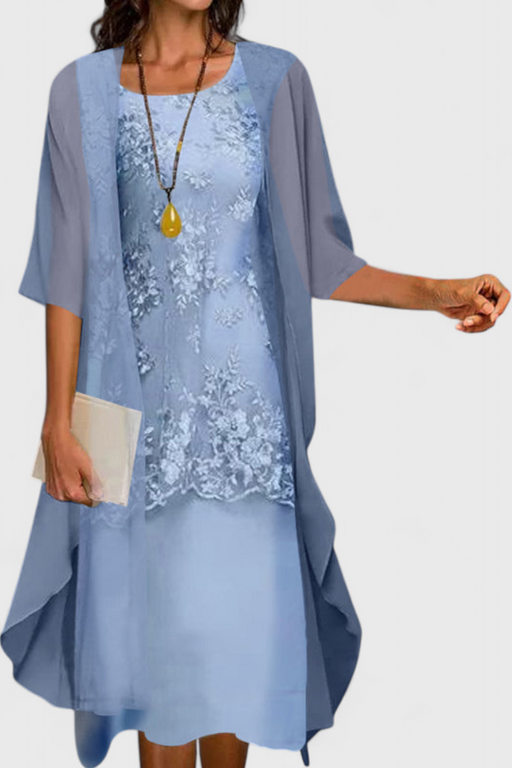 Robe Apolline Ensemble Élégant en Chiffon au Design Intemporel