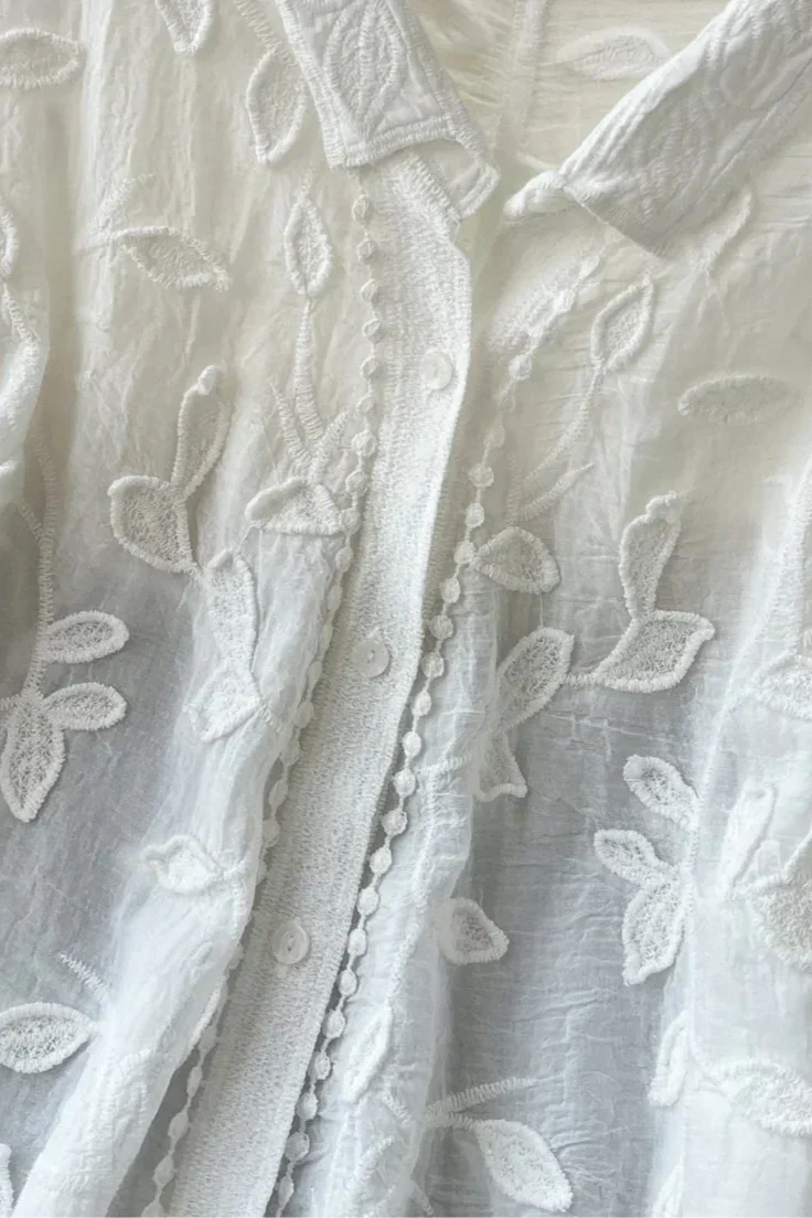 Chemise Prairie en Dentelle Brodée