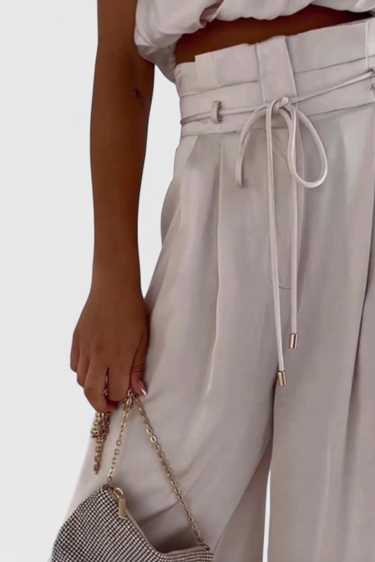 Helira Ensemble de Deux Pièces avec Top Fluide et Pantalon Palazzo