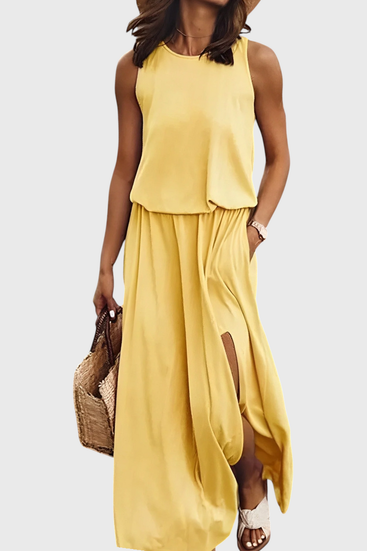 Robe Dianne Sans Manches avec Fente Latérale et Silhouette Ample