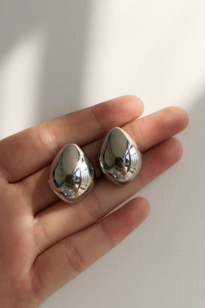 Boucles d'Oreilles Métalliques en Forme de Goutte