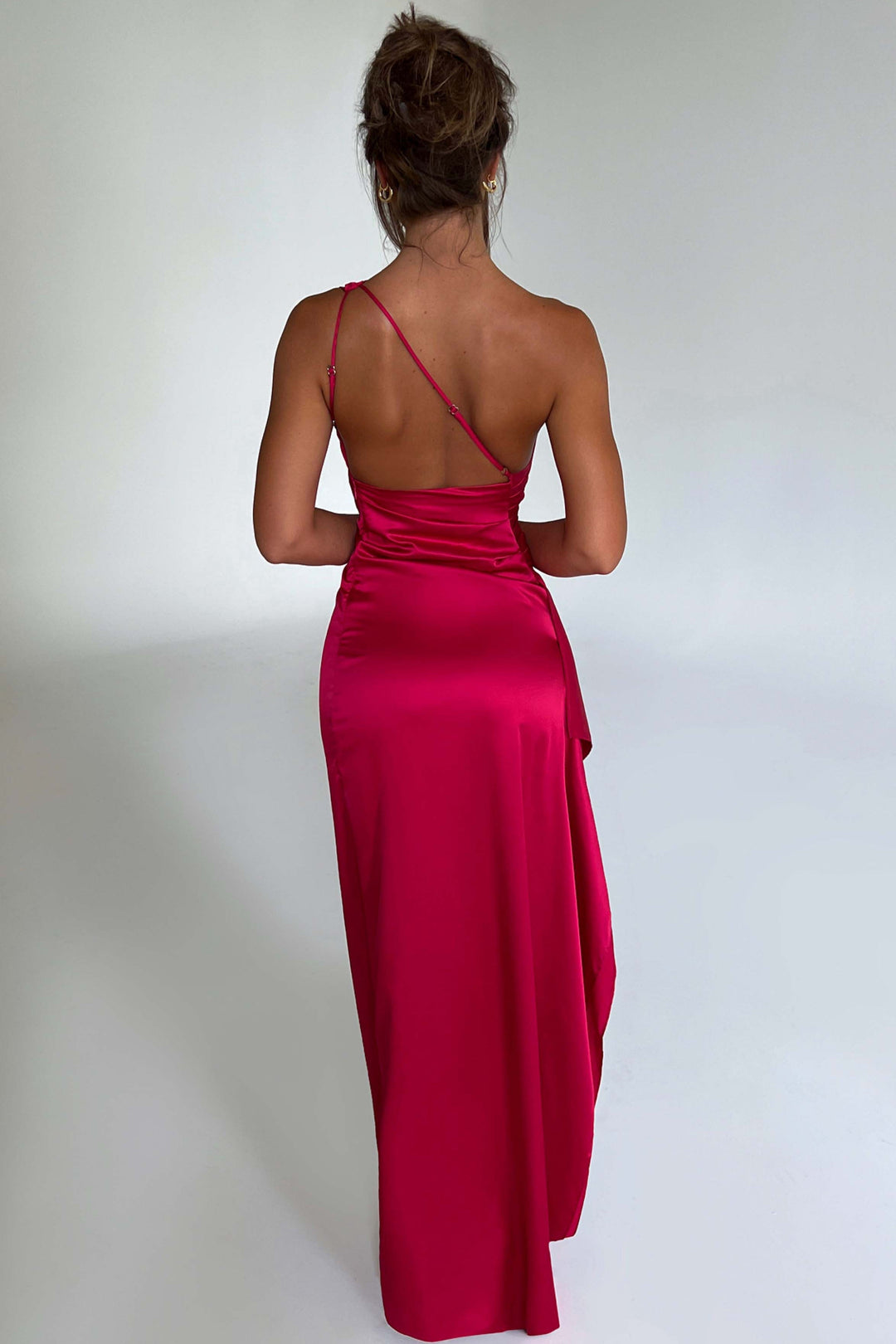 Robe Maxi Emberly à Une Épaule avec Fente Haute