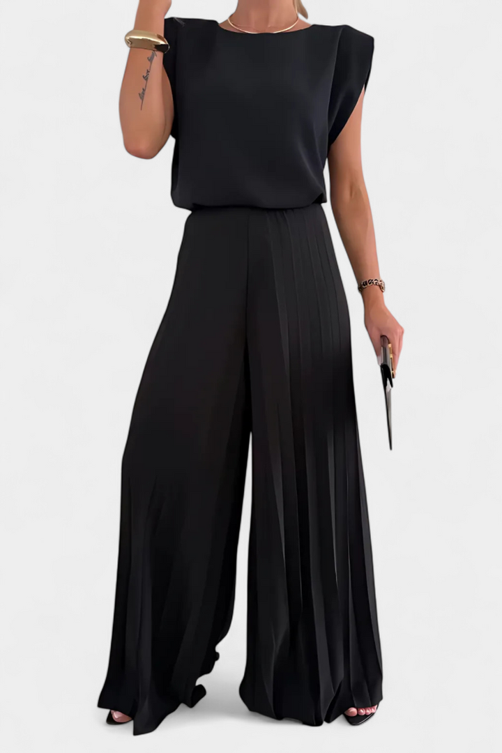 Liora Ensemble de Deux Pièces avec Top Structuré et Pantalon Plissé