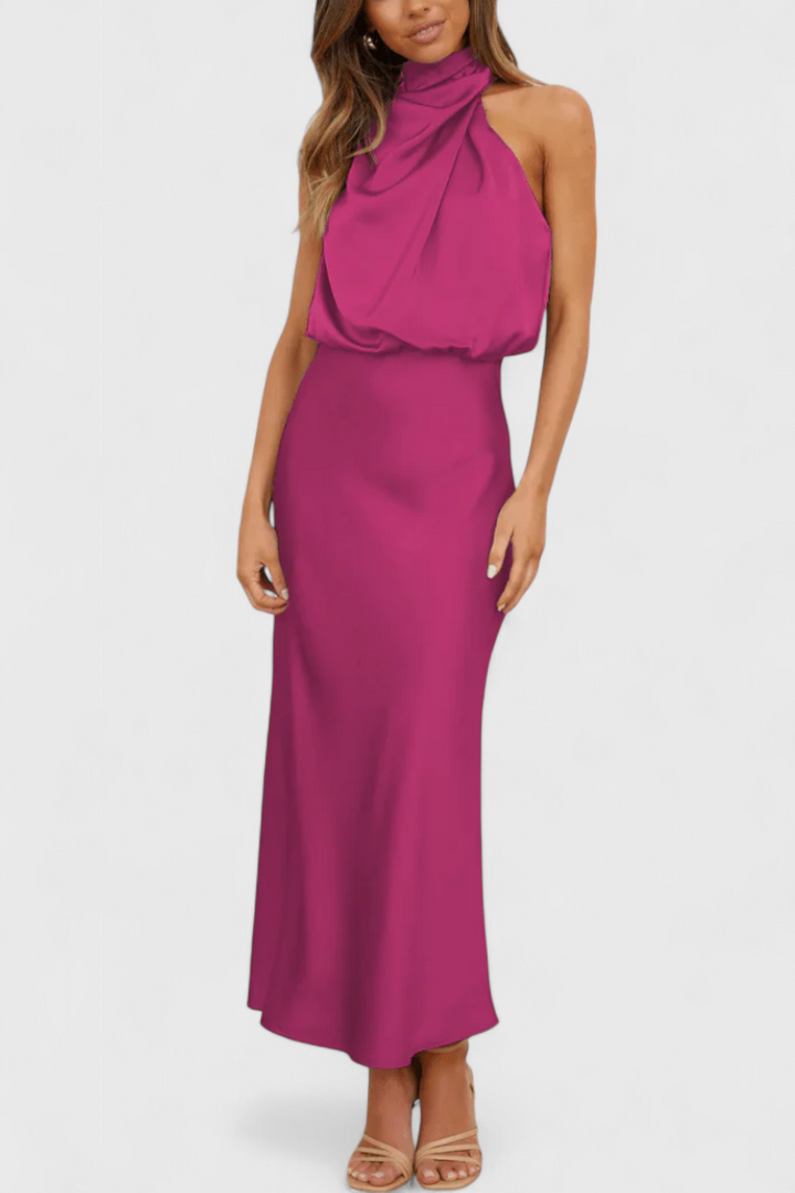 Rina Robe Élégante à Col Halter Drapé
