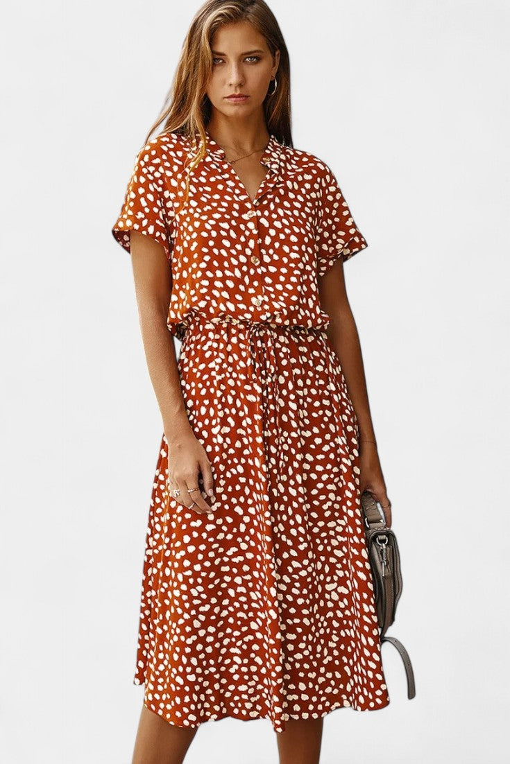 Rovena Robe Midi à Pois avec Col Chemisier et Taille Ajustable