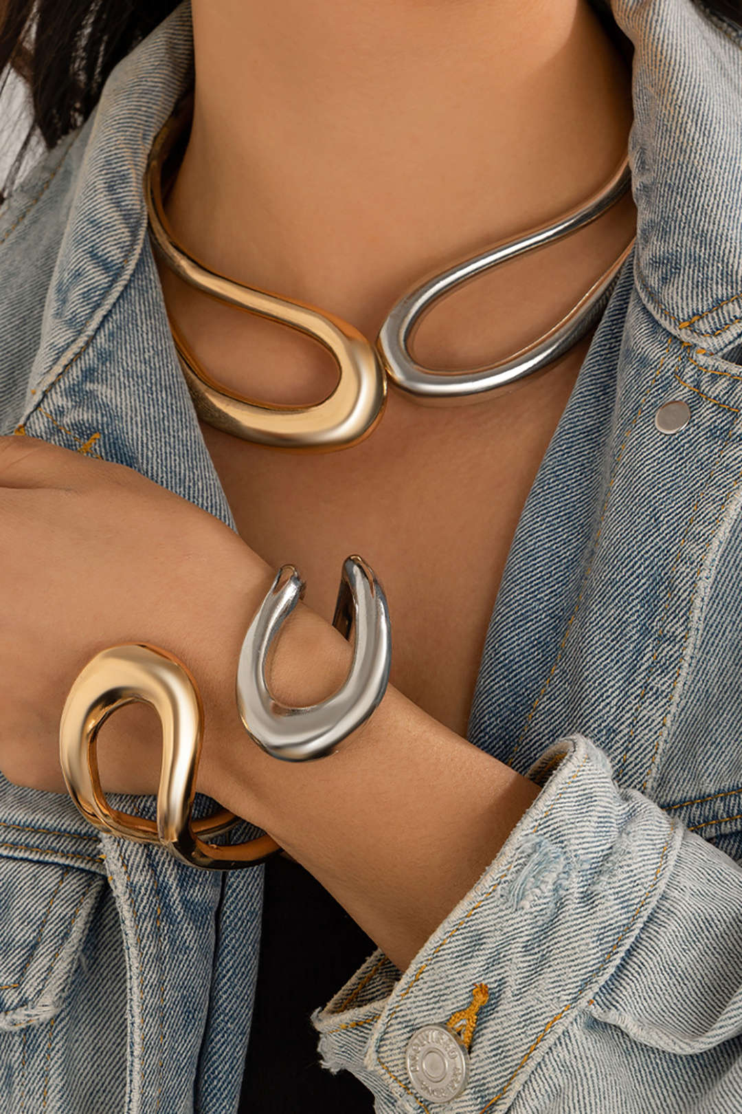 Bracelet Asymétrique Découpé