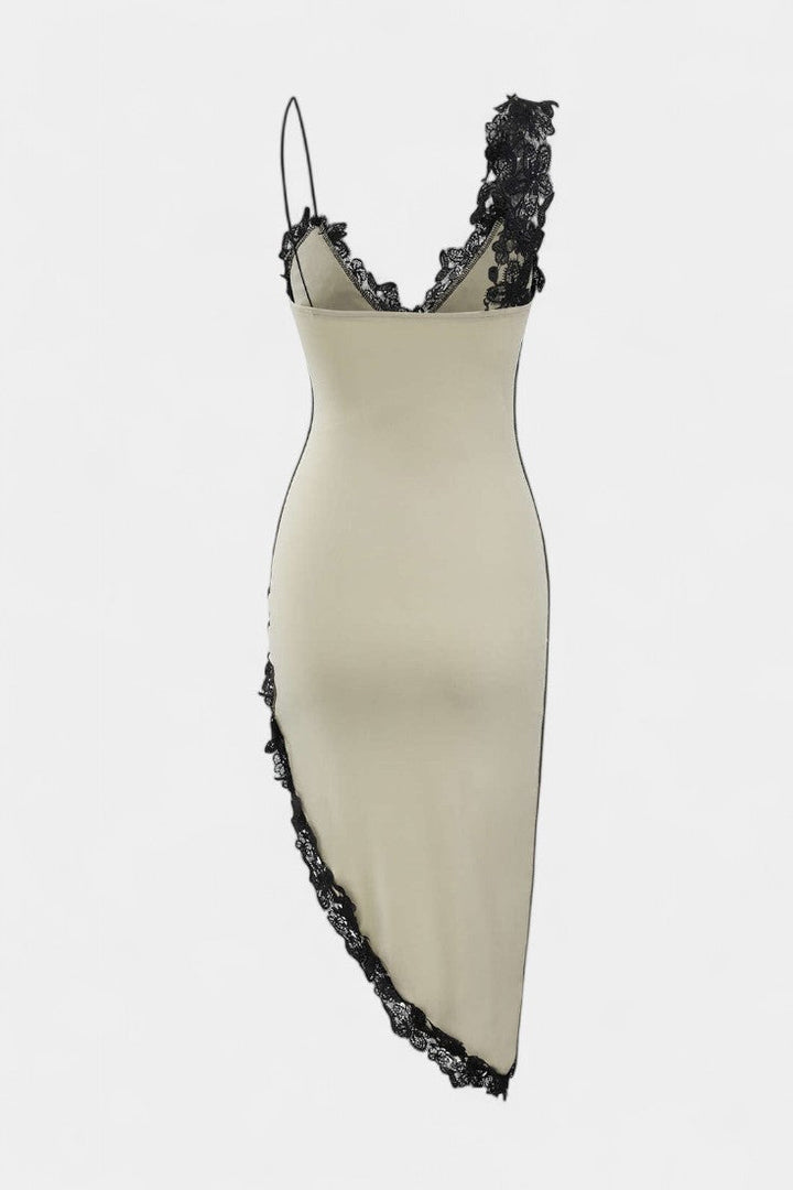 Robe Midi Diana en Dentelle Asymétrique