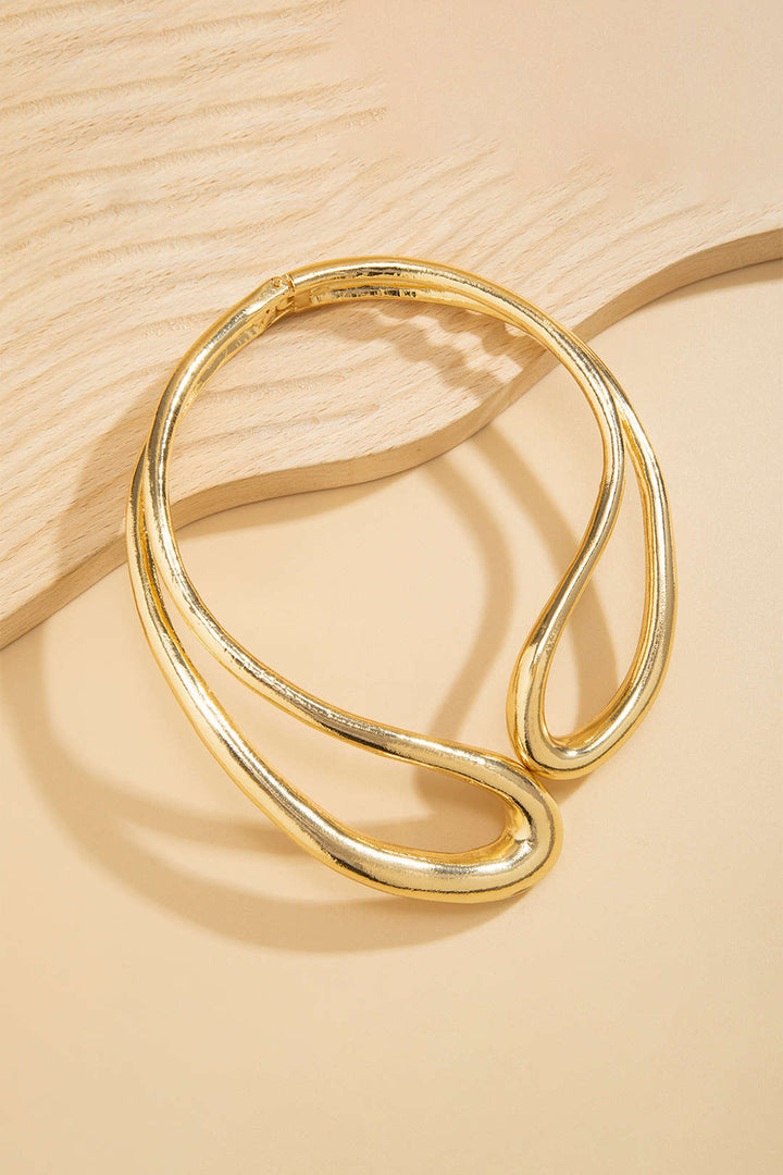 Collier Asymétrique Découpé