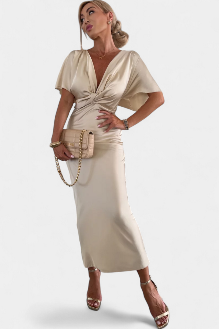Robe Emryn Douce avec Nœud Croisé