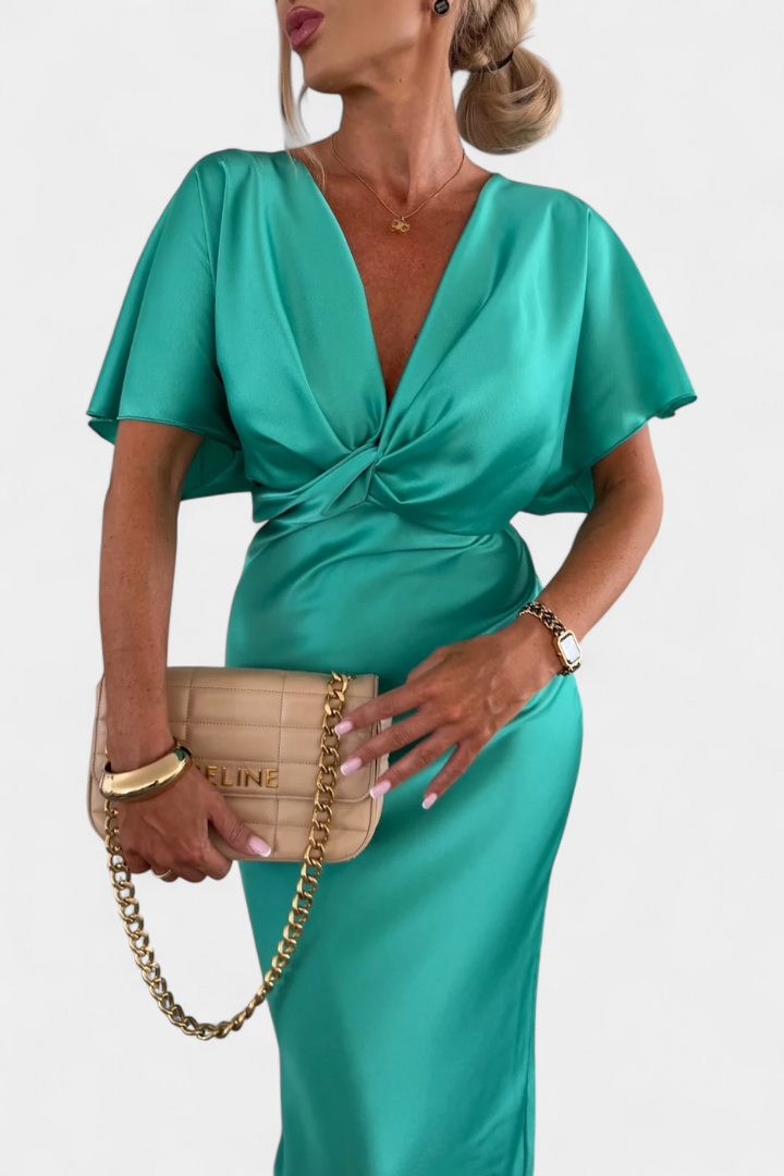 Robe Emryn Douce avec Nœud Croisé